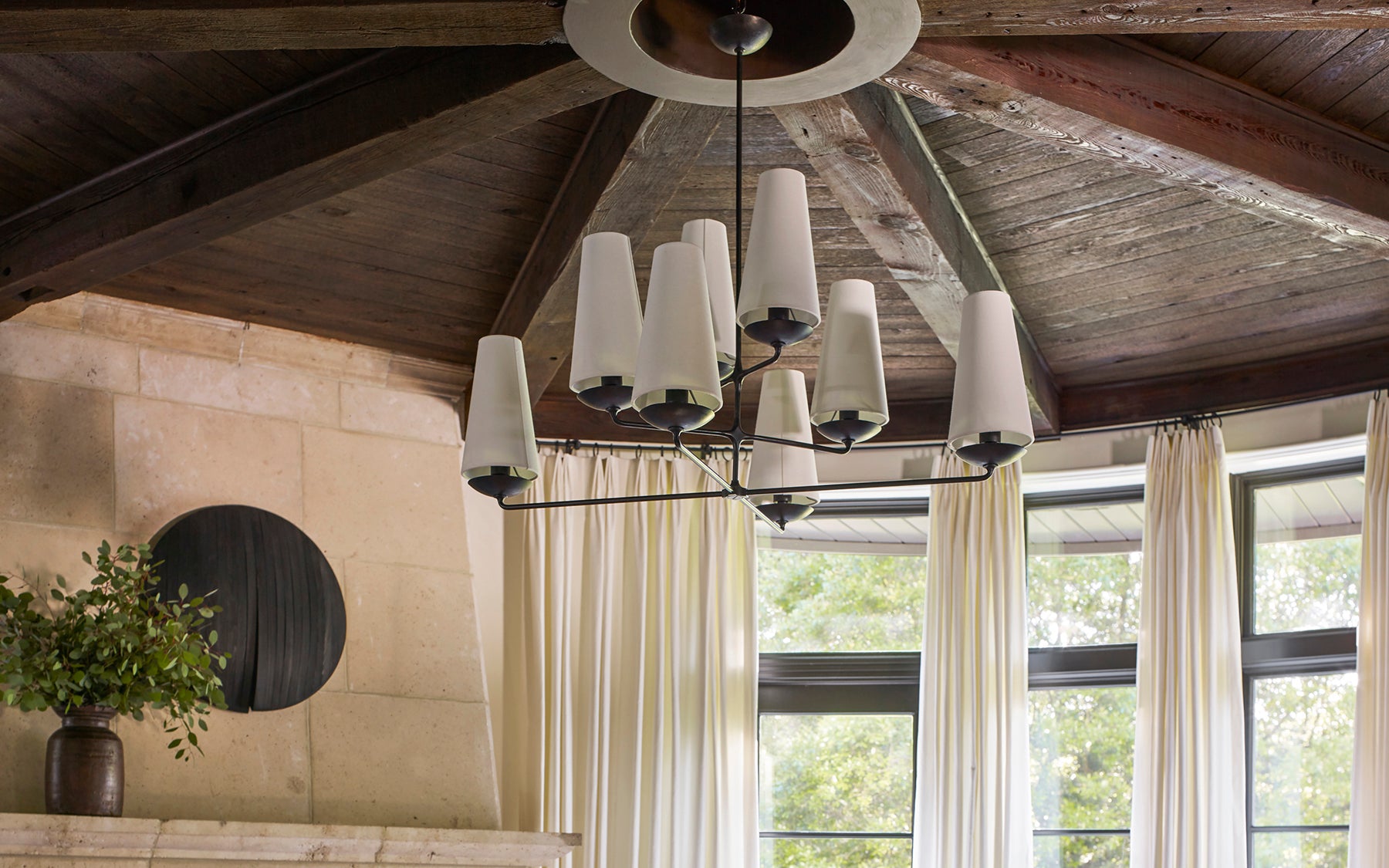files/ARCHIVE_BHDM_LIVING_WITH_ANTIQUES-DETAIL-2210-34.jpg
